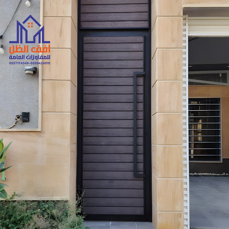 تلبيس أبواب ببديل الخشب مؤسسة مظلات وسواتر أفق الظل